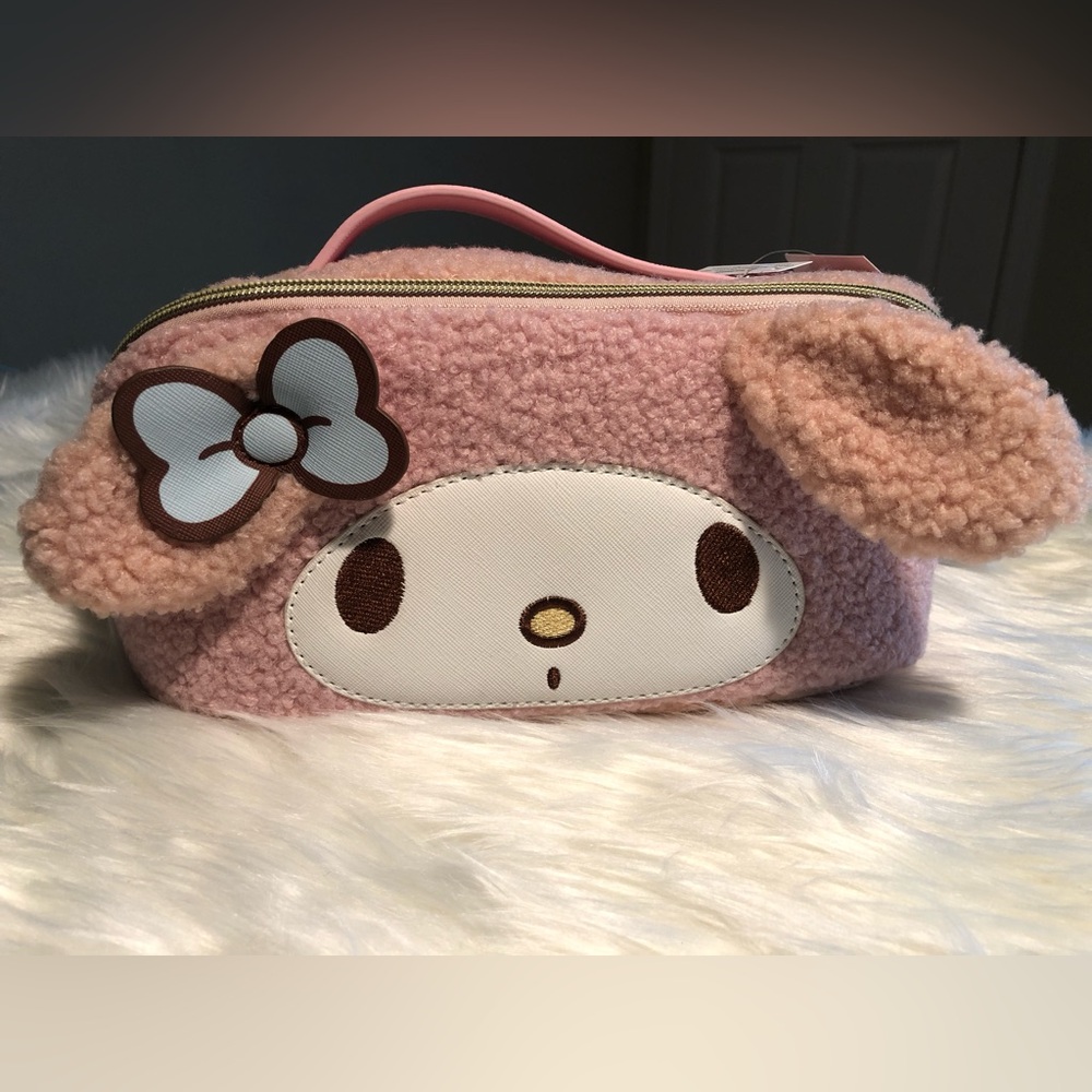 New impressions vanity My Melody unfold travel makeup bag